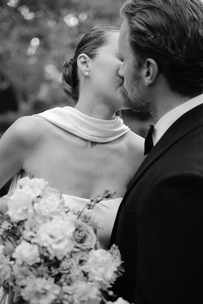 elegant-intimate-wedding-mas-chabran-provence00109 Elegant intimate wedding mas chabran provence00109