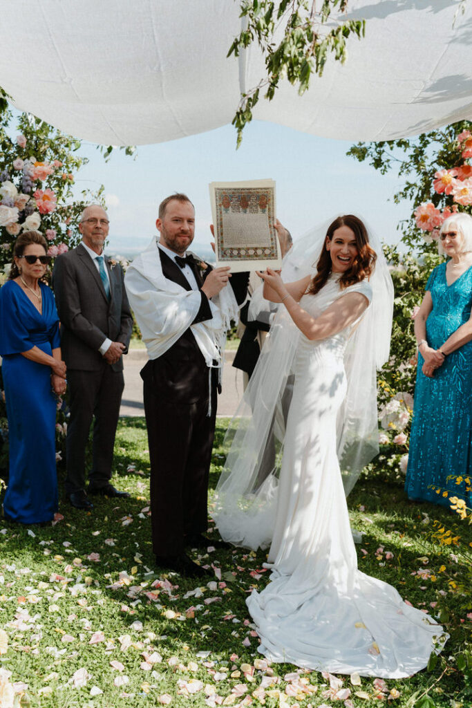 Ketuba signing jewish destination wedding in Rome