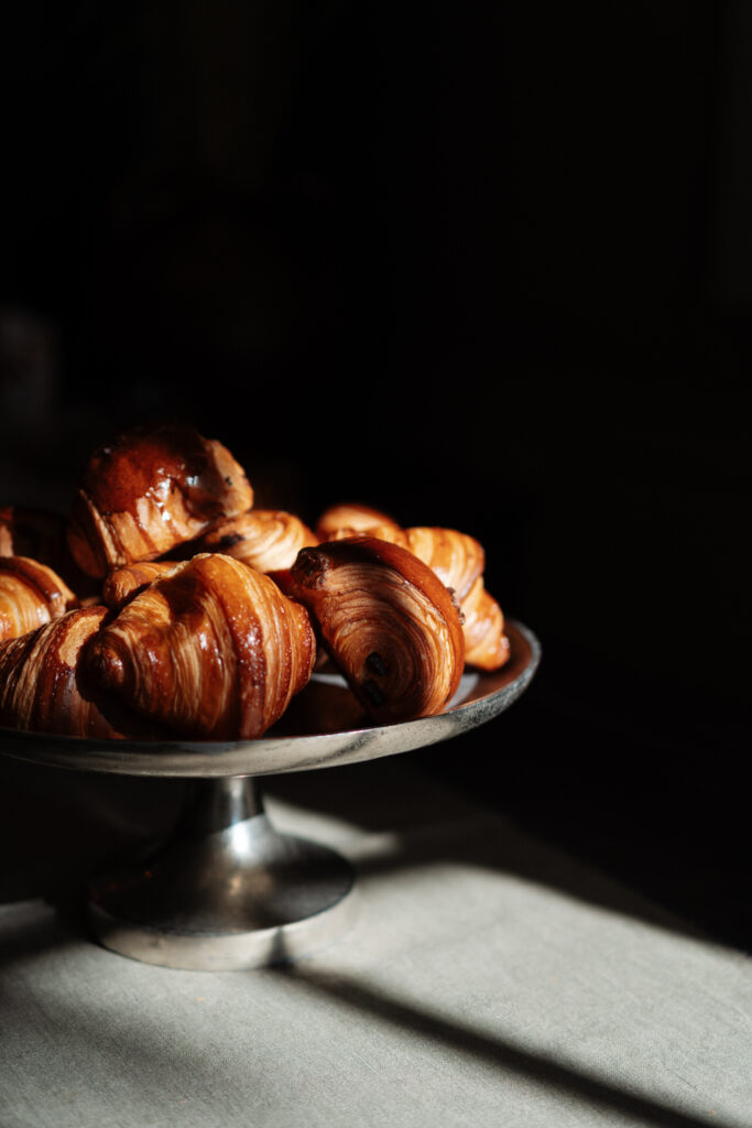 Intimate editorial wedding chabran provence00006