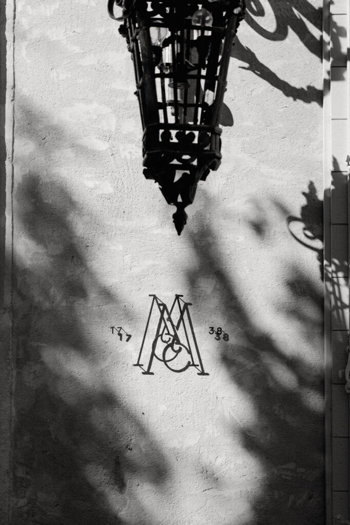 Intimate editorial wedding chabran provence00017