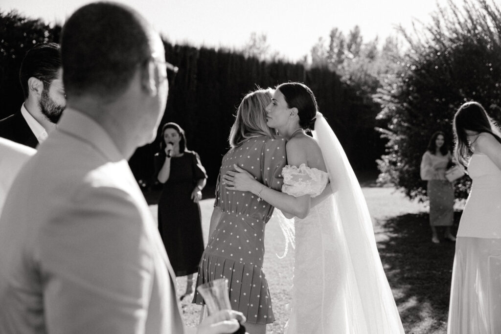 Intimate editorial wedding chabran provence00043