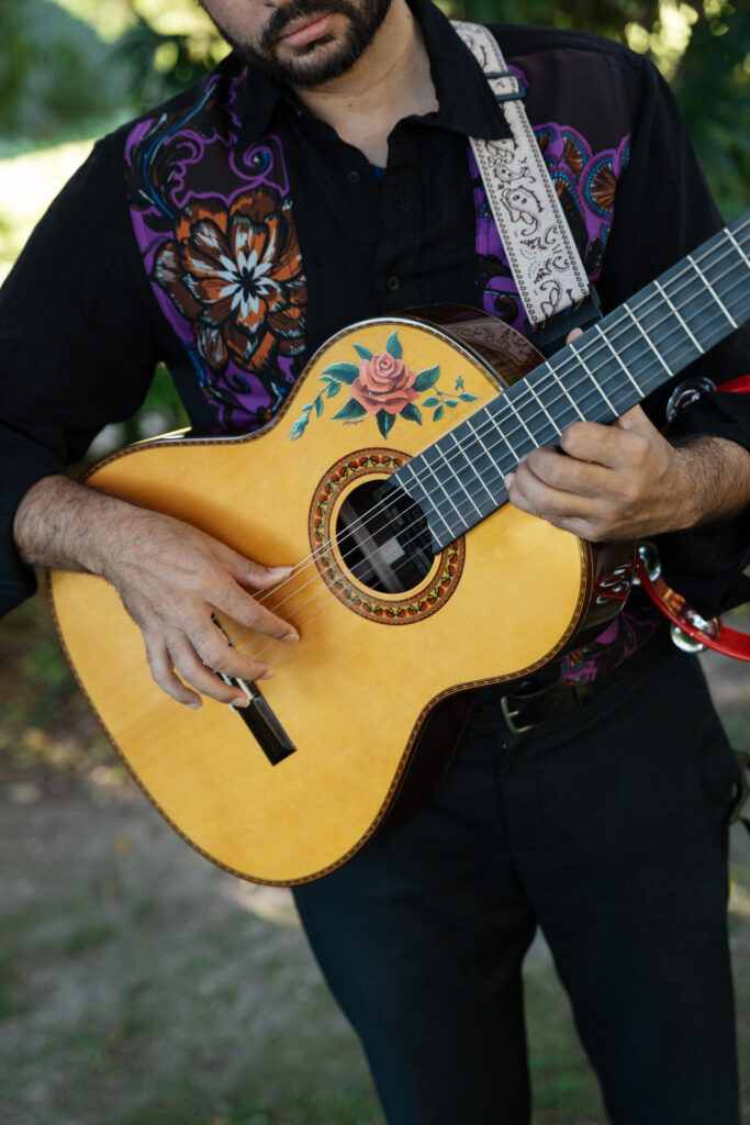 Intimate editorial wedding chabran provence00053