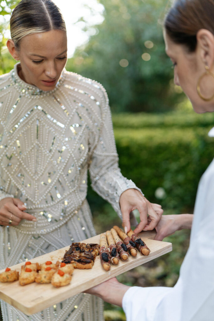 Intimate editorial wedding chabran provence00059