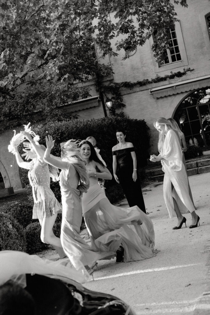 Intimate editorial wedding chabran provence00073