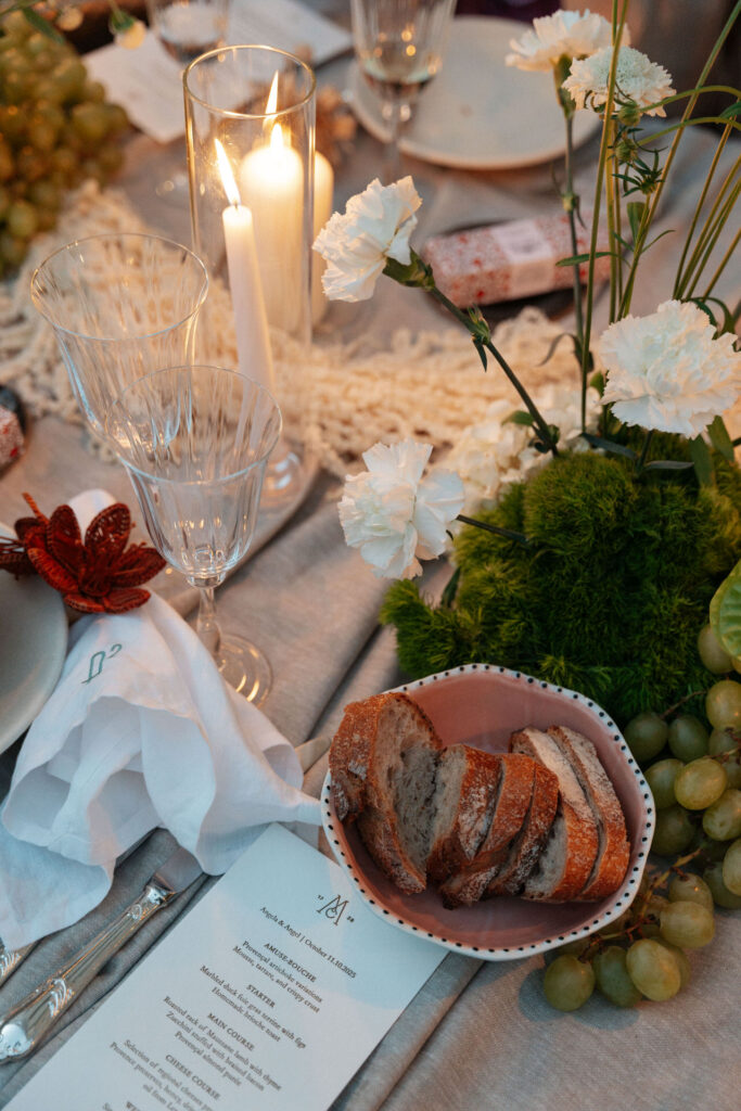 Intimate editorial wedding chabran provence00090