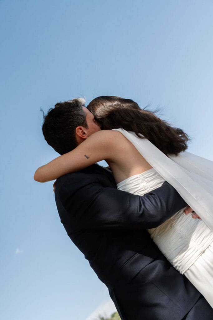 Intimate joyful wedding lyon